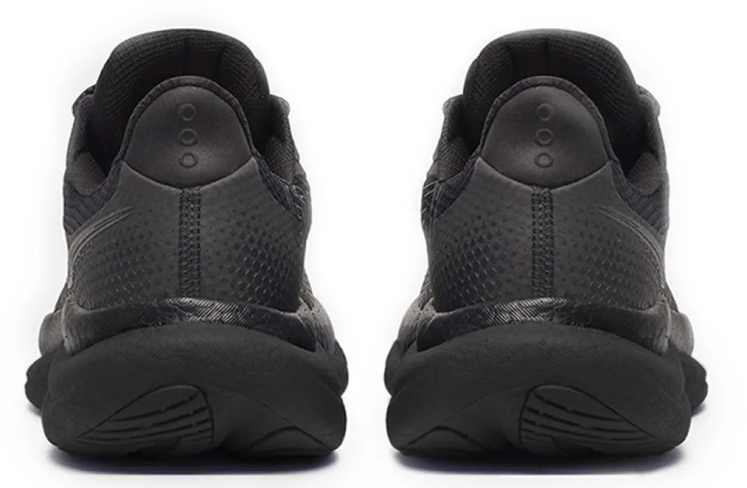 Saucony Triumph 23 GORE - TEX Men's Running Shoes - Black